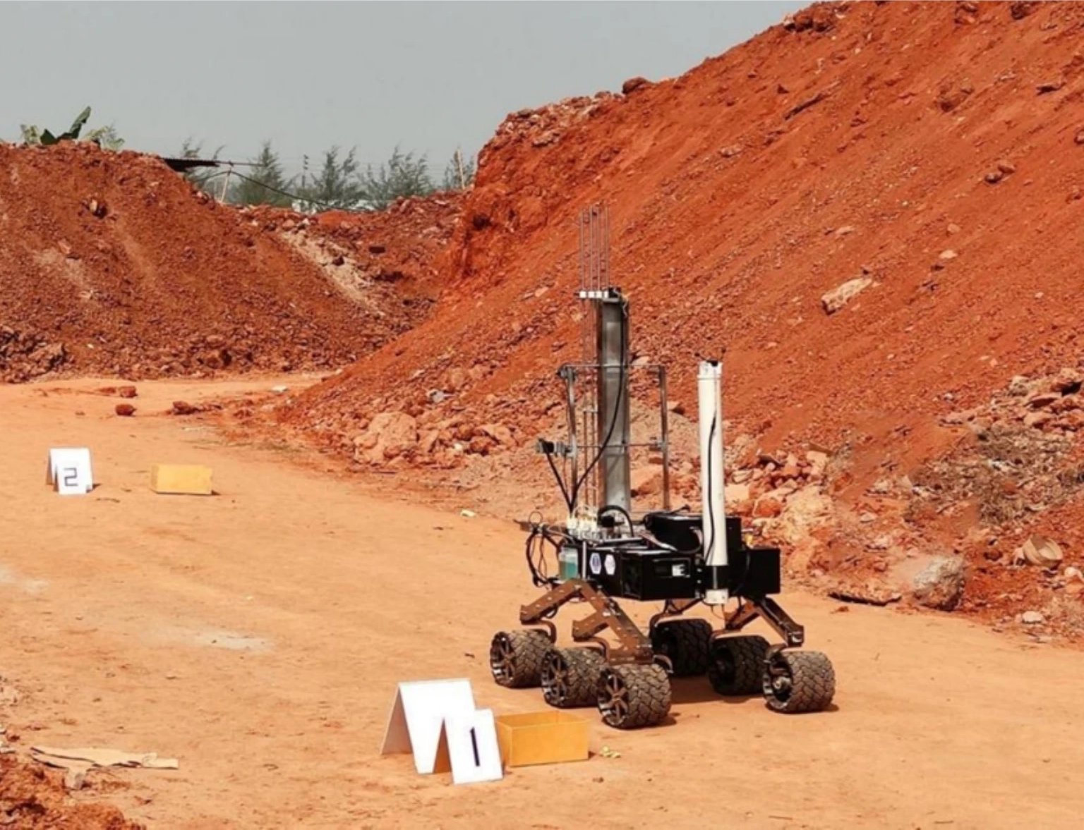 Multiple biomolecules-based life detection protocol